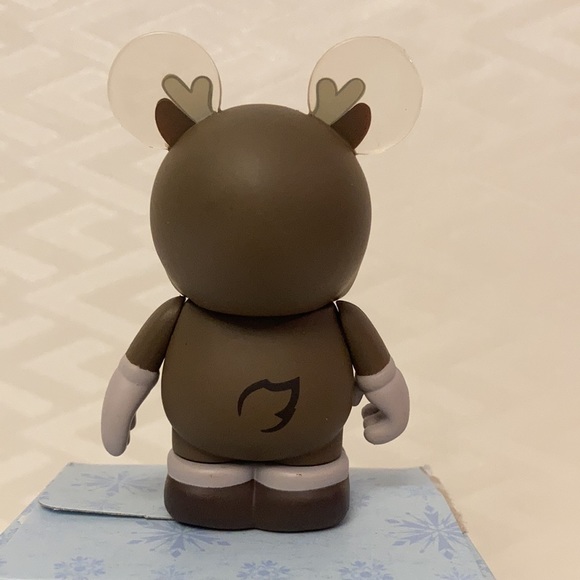 Sven Vinylmation - Open - NIB - Picture 2 of 6